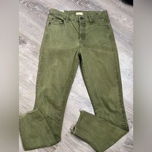 MOTHER High Waisted Looker Ankle Fray‎ The First Move Pants- 27